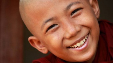 CELE 5 EXERCITII TIBETANE de purificare, vindecare si reintinerire