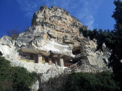 O zi in Bulgaria: Sf. Dimitrie Basarabov si Veliko Tarnovo
